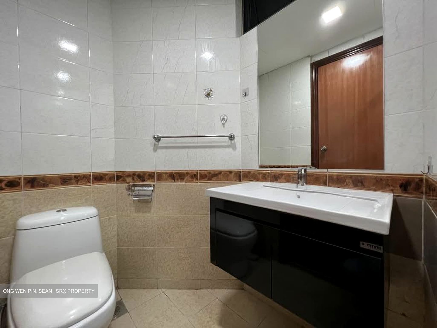 Glendale Park (D23), Condominium #583962141